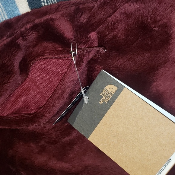 The North Face Sweater - Picture 4 of 8